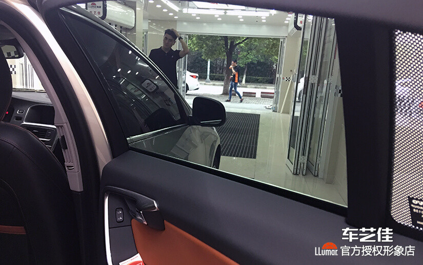 晚上开车清晰度丝毫不变