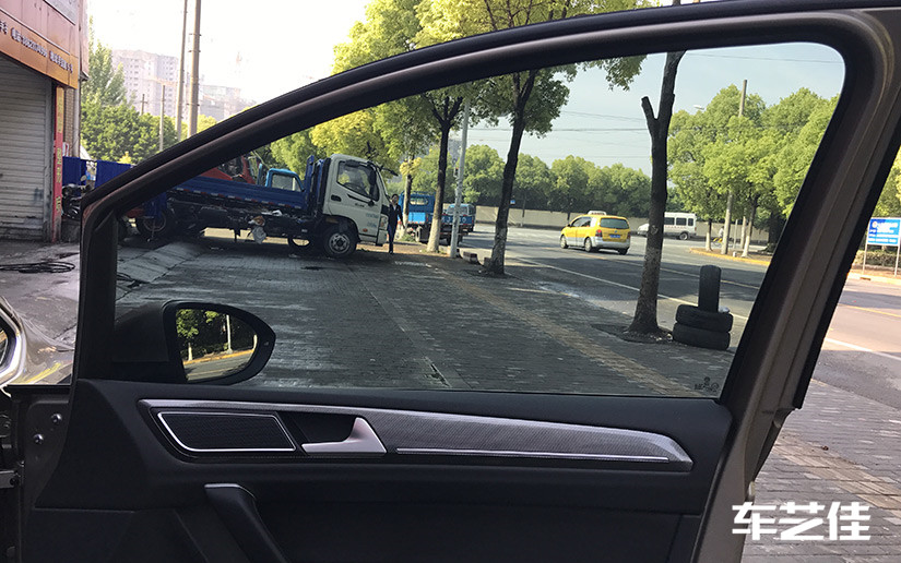 从车内往车外看非常清晰