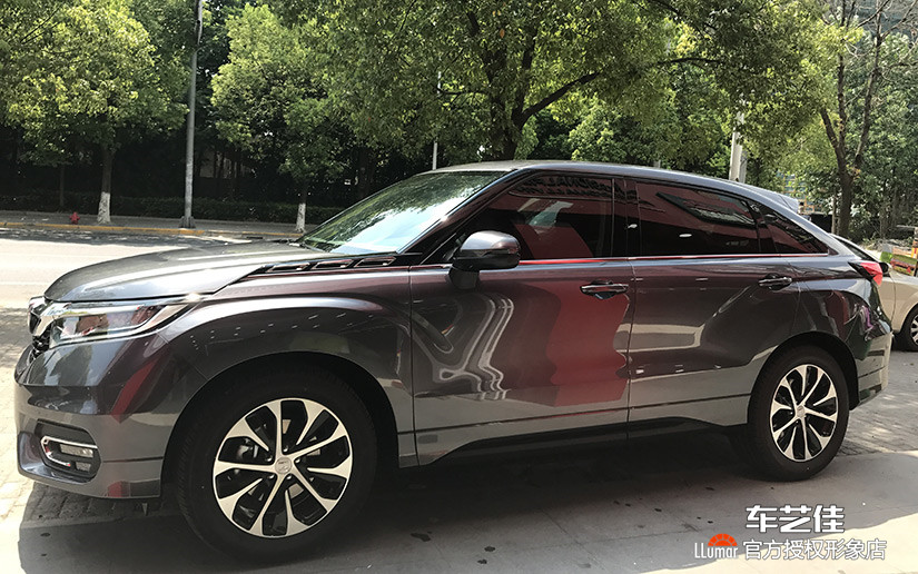 雷卡萨斯侧窗LATI35贴膜