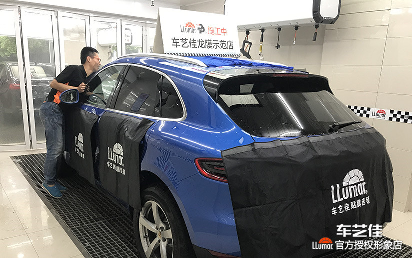 避免车漆被划伤