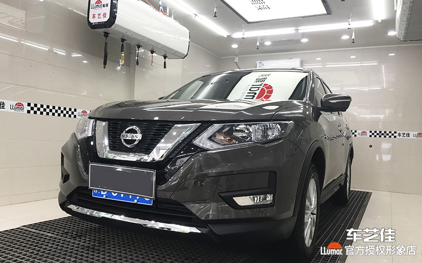 日产奇骏施工案例