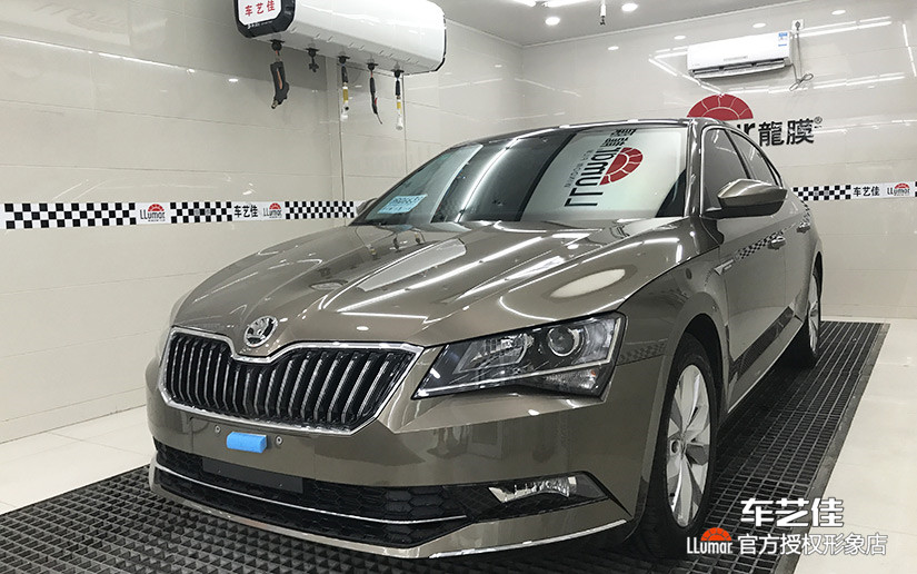 斯柯达窗膜龙膜施工案例