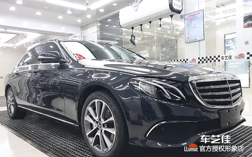奔驰E300全车龙膜施工