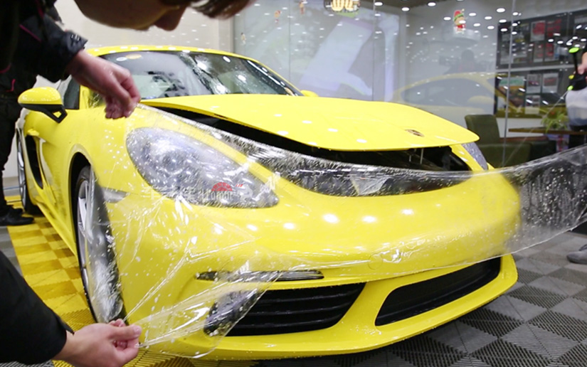 龙膜隐形车衣覆膜施工.jpg