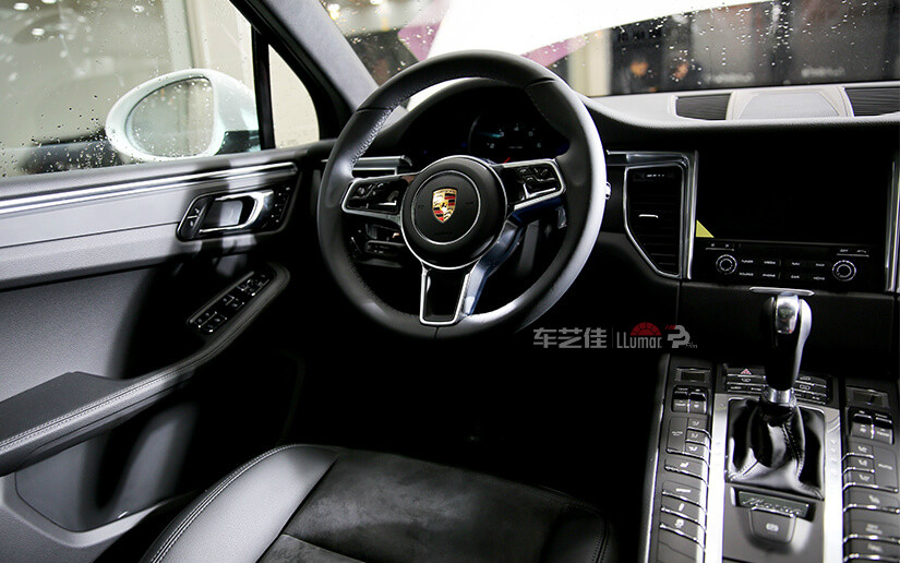 保时捷麦肯内饰膜