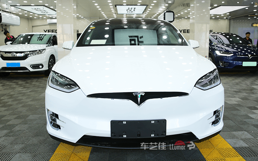 特斯拉modelX龙膜PPFG2施工效果图