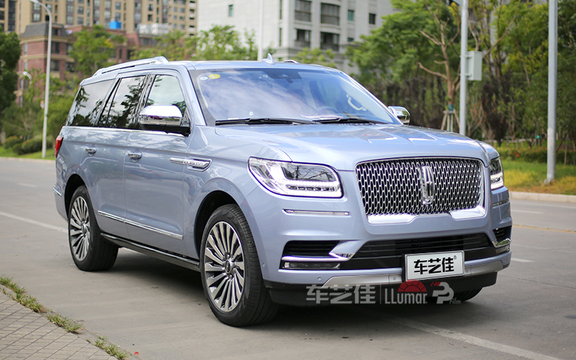 林肯领航员的不羁之势.jpg