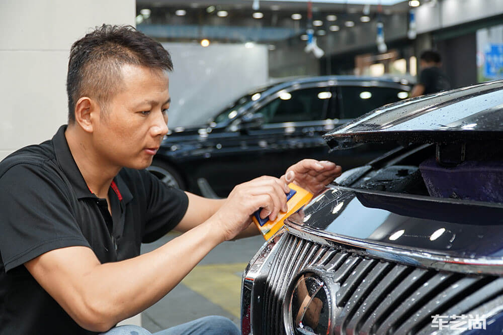 汽车贴隐形车衣哪家好？