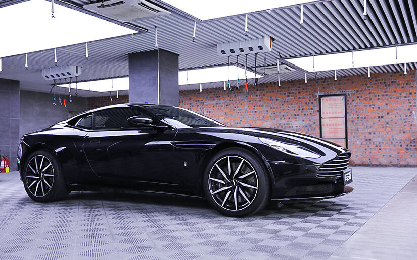 汽车贴车膜一天后不慎开窗户应该怎么办？