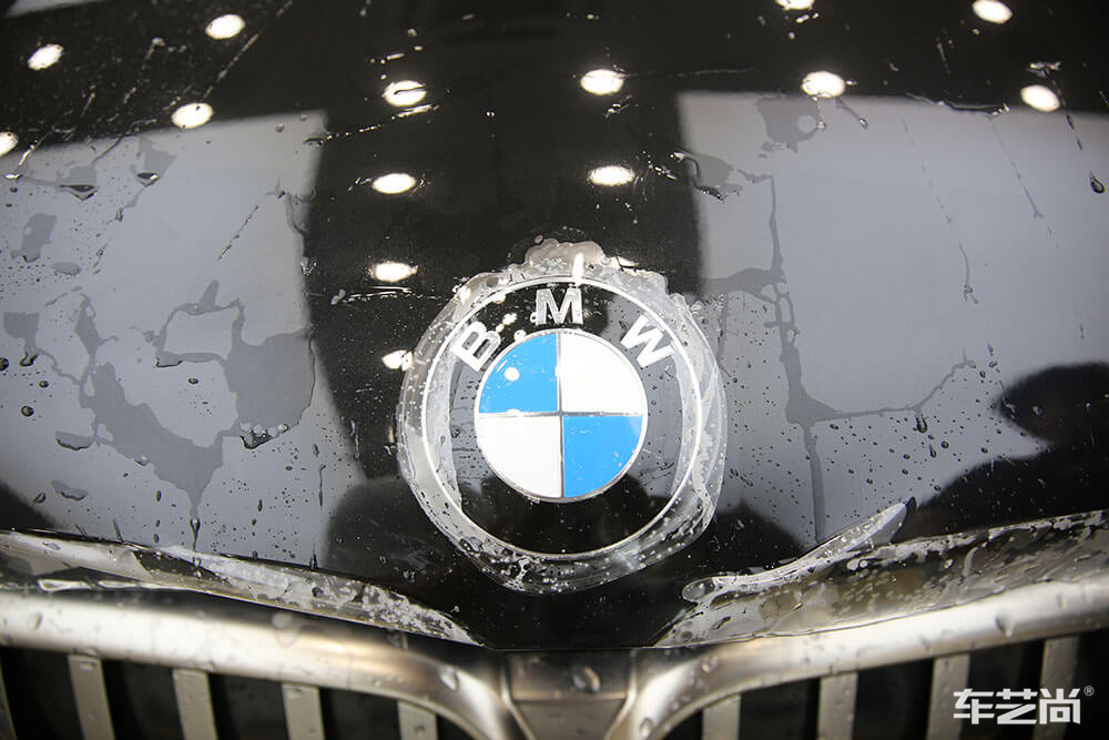 50万的需要贴车衣吗？