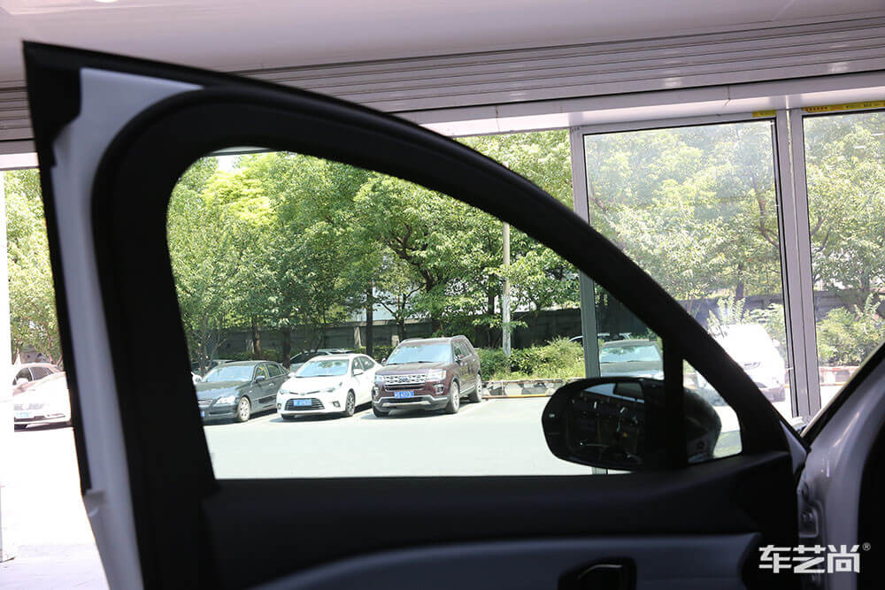 蔚来贴龙膜的汽车膜怎么样？（5）