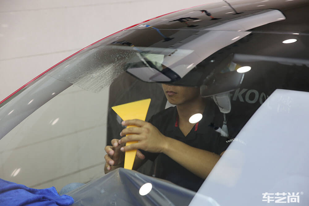汽车隔热膜真的有必要贴吗？