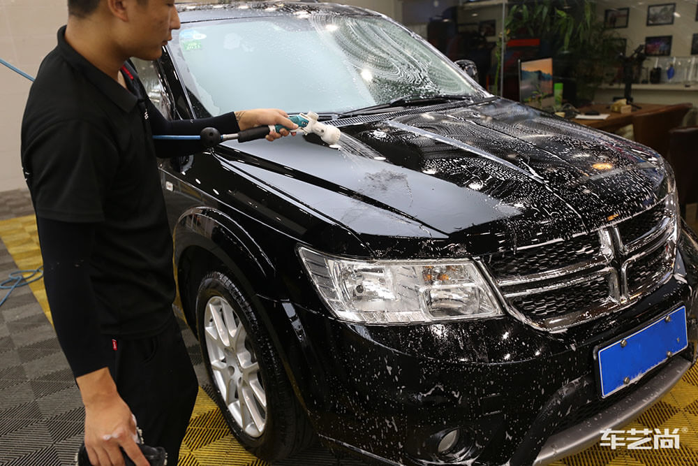 汽车镀晶有什么优缺点？汽车有必要镀晶吗？