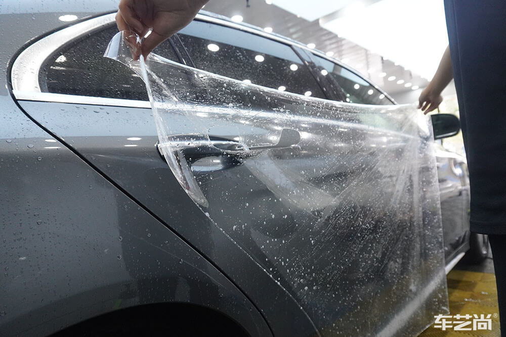 贴隐形车衣还用打蜡吗
