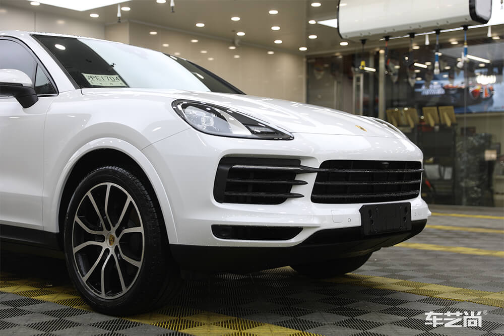 隐形车衣怎么去除车衣上的污渍？