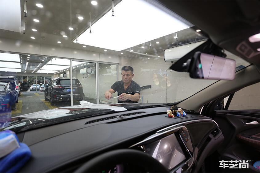 别克贴汽车隐形车衣的时候会选择什么品牌？