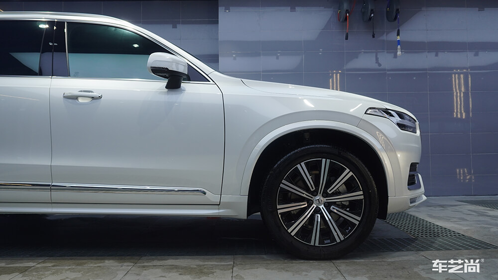 隐形车衣打蜡可以用打磨机吗