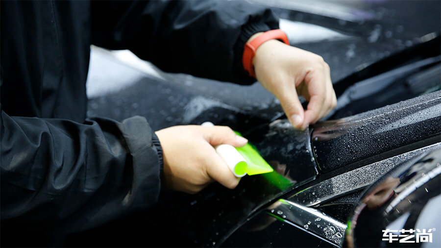 奔驰E300L装贴龙膜（LLumar）隐形车衣（5）