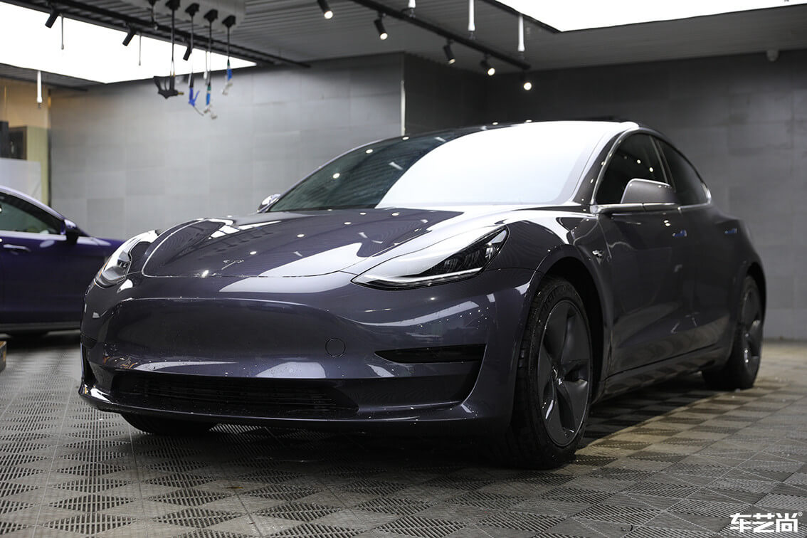 特斯拉Model 3施工龙膜隐形车衣，施工展示（13）
