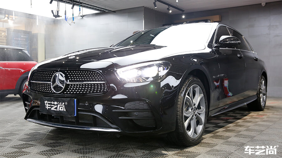 奔驰E300L装贴龙膜（LLumar）隐形车衣（17）