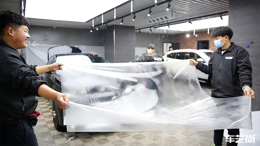 奔驰E300L装贴龙膜（LLumar）隐形车衣（2）