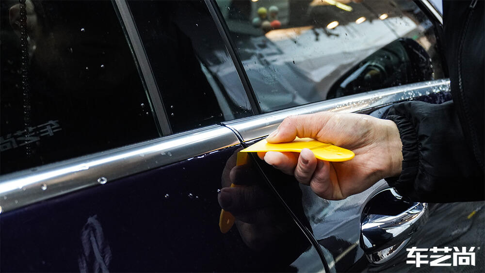 红旗H9全车装贴龙膜隐形车衣+玻璃膜（5）