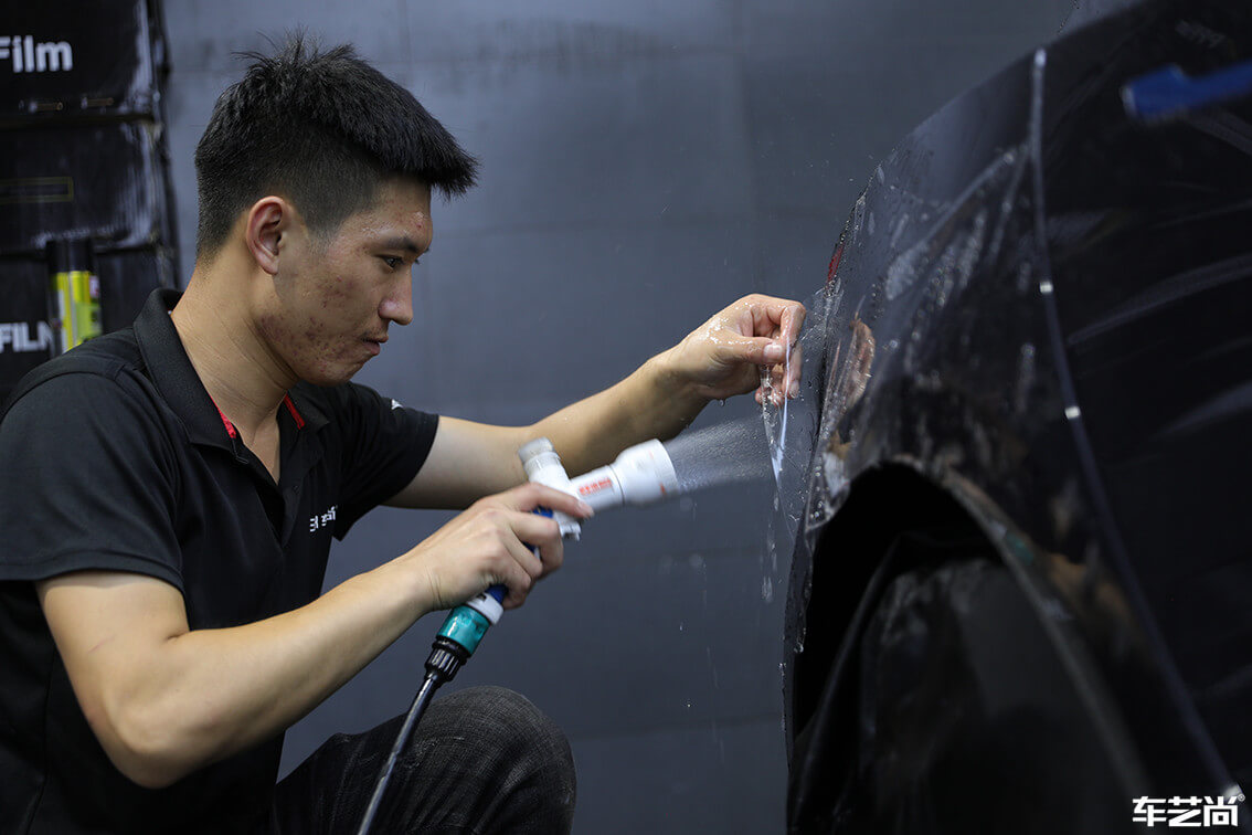 特斯拉Model 3施工龙膜隐形车衣，施工展示（9）