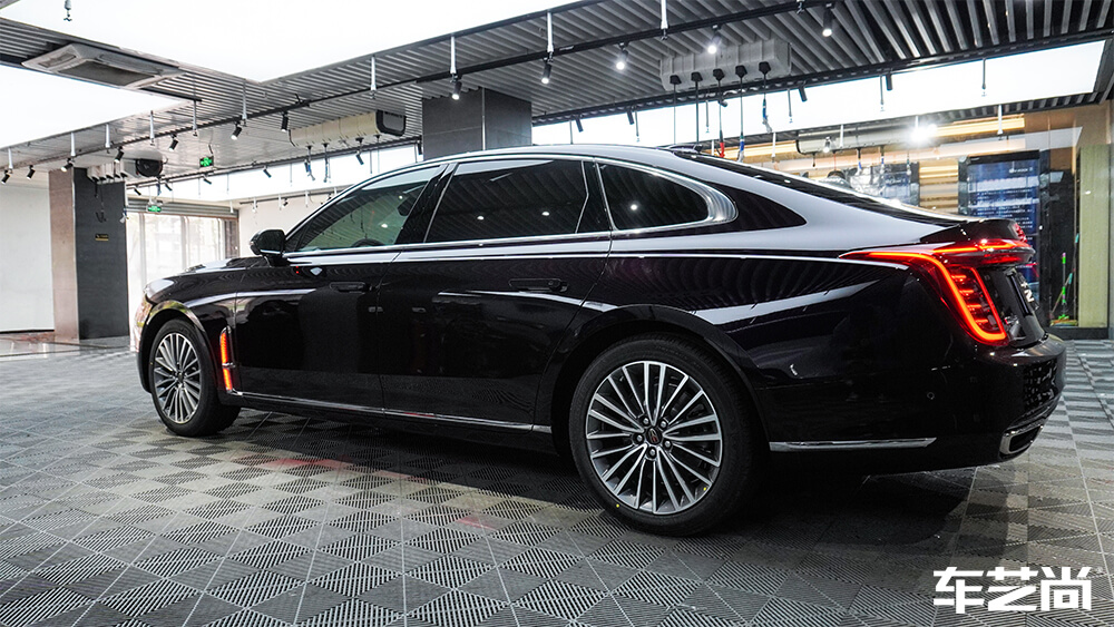 红旗H9全车装贴龙膜隐形车衣+玻璃膜（12）