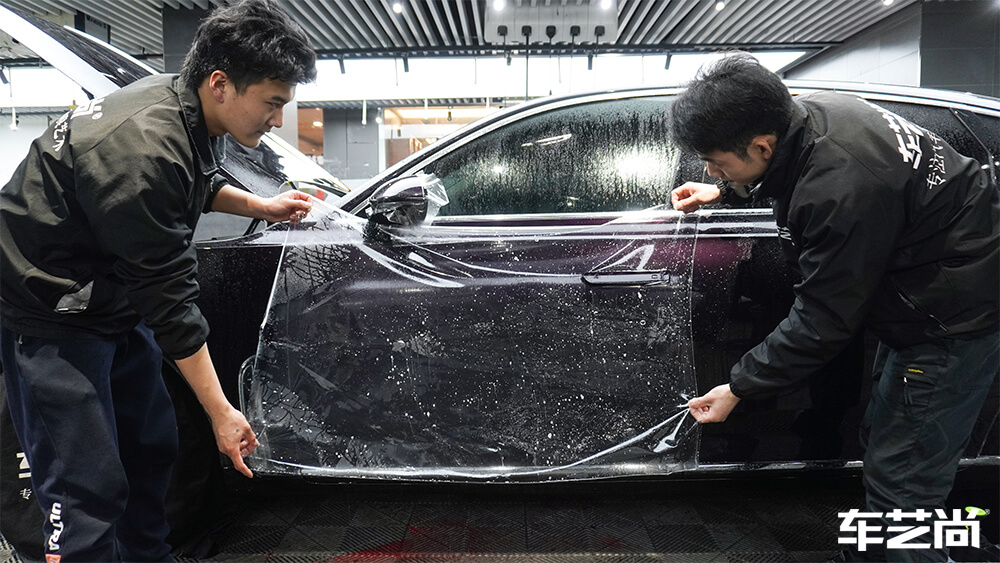 红旗H9全车装贴龙膜隐形车衣+玻璃膜（4）