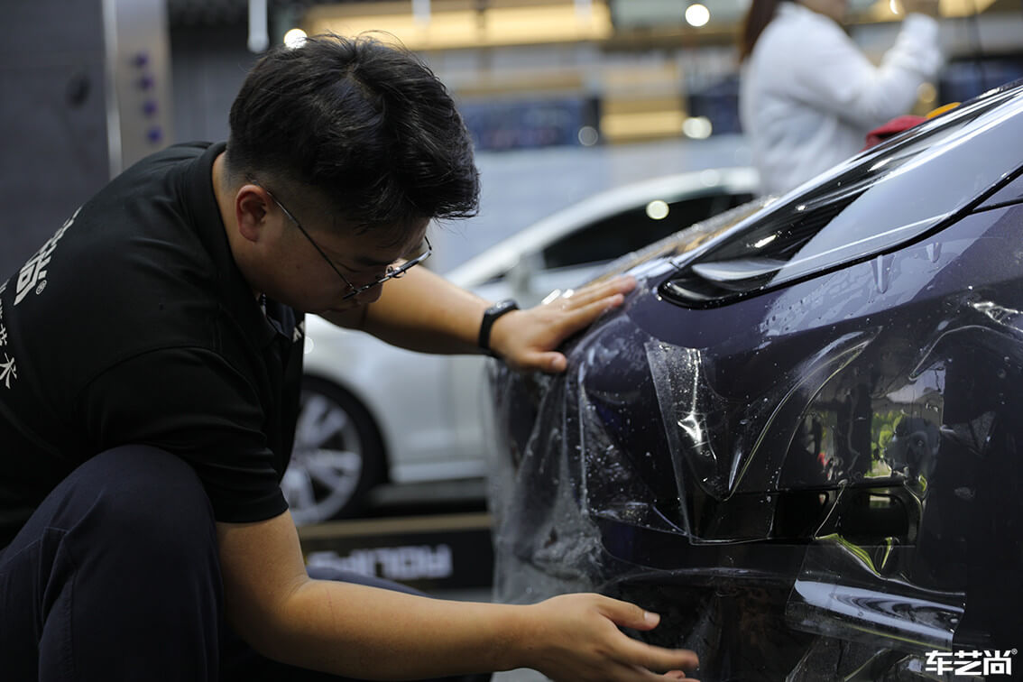 特斯拉Model 3施工龙膜隐形车衣，施工展示（3）