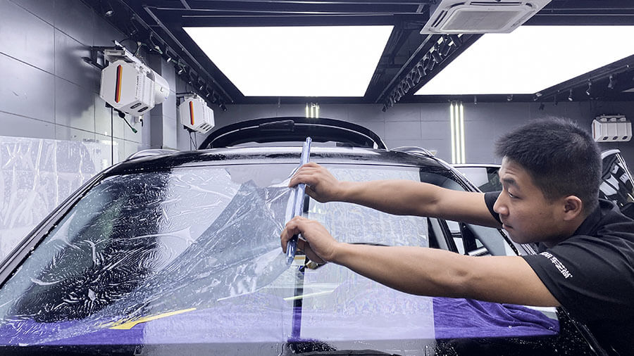 奥迪Q5黑色施工龙膜玻璃膜畅悦80+35（图4）