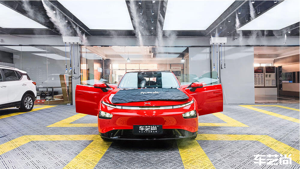 小鹏P7红色施工龙膜隔热膜畅悦80+35（图1）