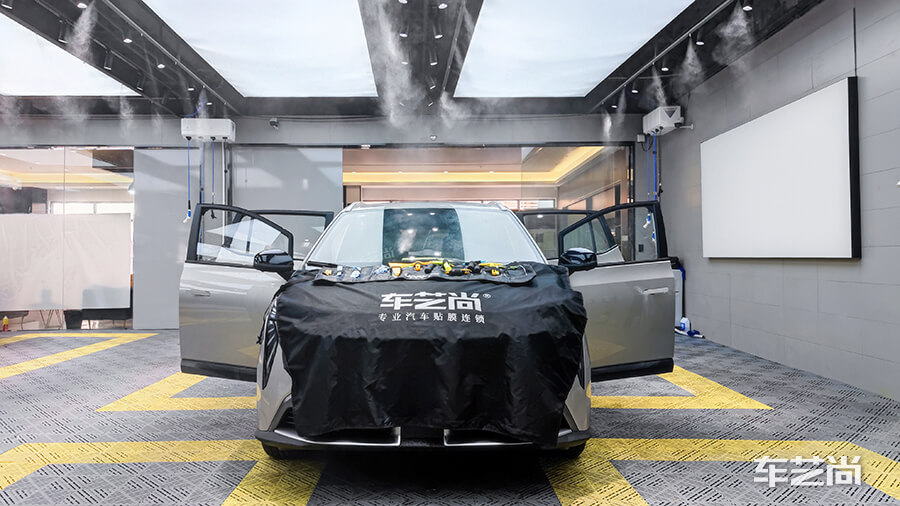 广汽AION施工龙膜隔热膜畅悦80+35（图1）