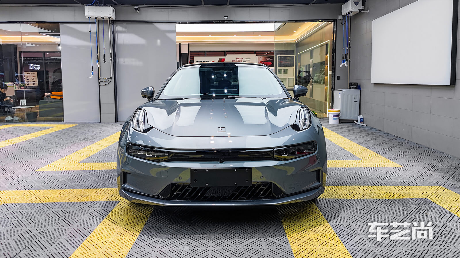 极氪01黑色施工龙膜隔热膜畅悦80+35+15（图18）