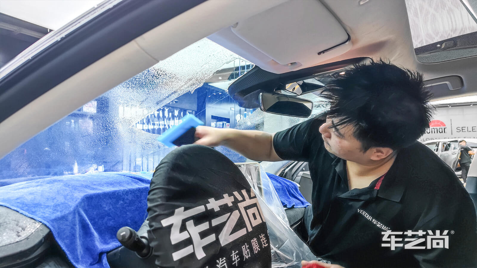 极氪01黑色施工龙膜隔热膜畅悦80+35+15（图9）