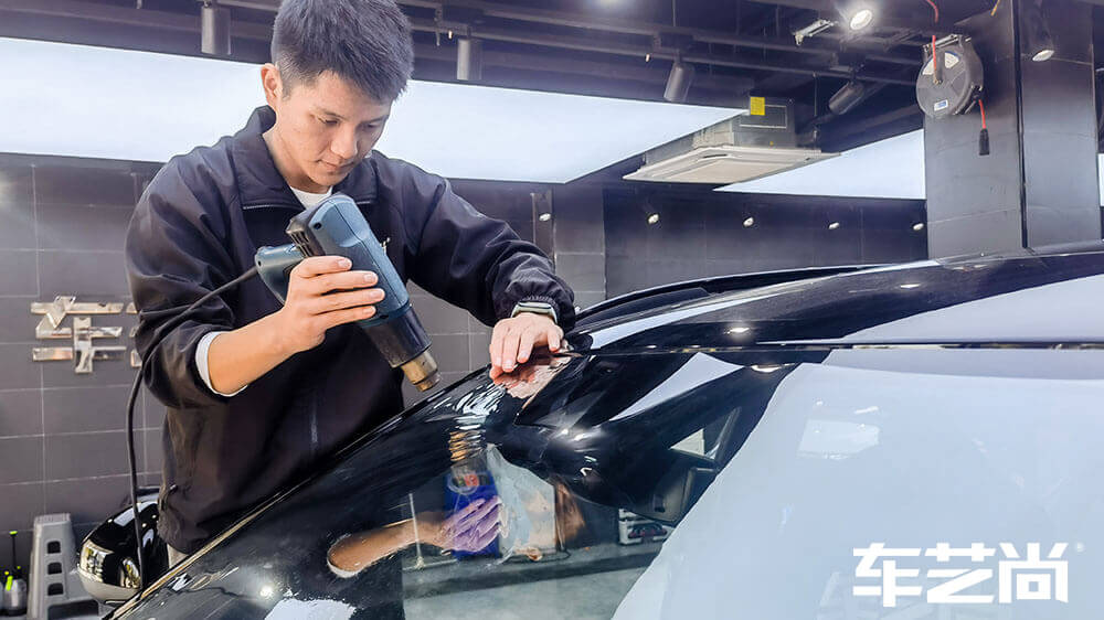 领克01灰色施工龙膜隔热膜（图3）